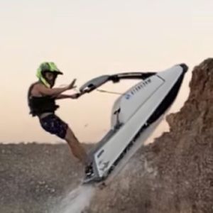 Meet your Posher, Monica